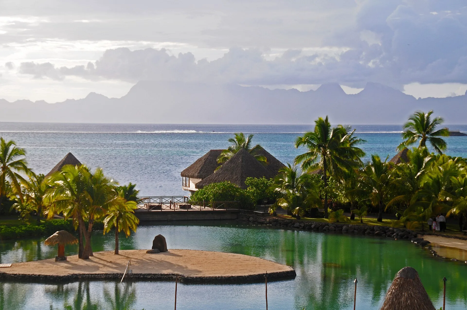 Tahiti et Papeete : la porte d'entrée du pays